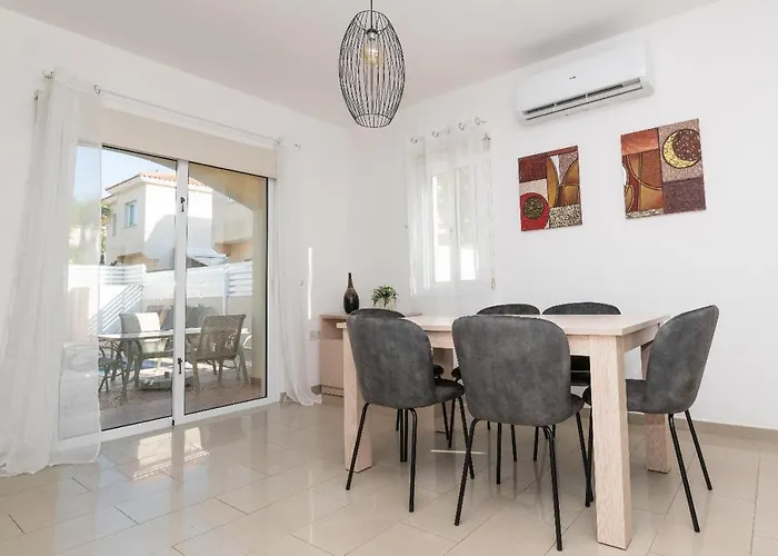 Pernera Gardens Ekaterina Protaras