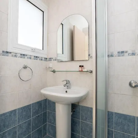 Pernera Gardens Ekaterina Villa *