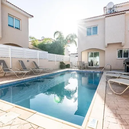 Pernera Gardens Ekaterina Villa