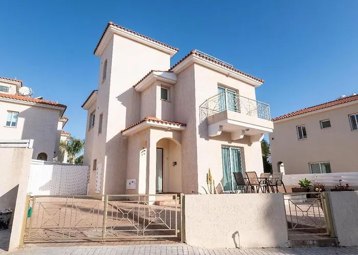 Pernera Gardens Ekaterina